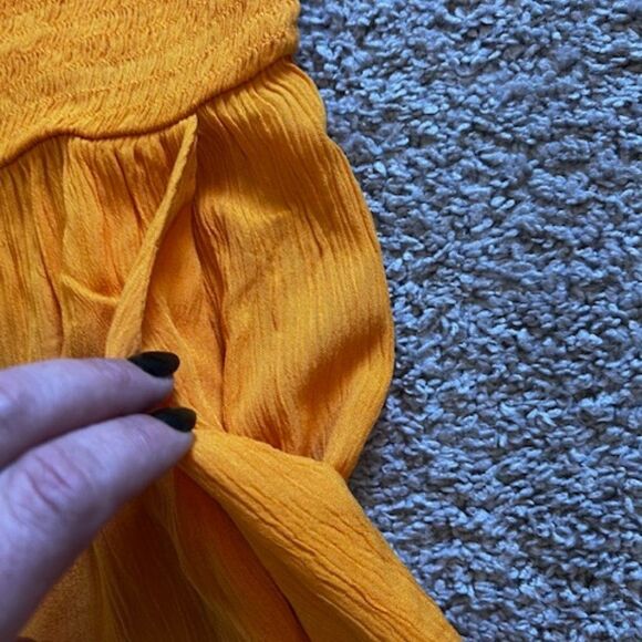 NWT wild fable Romper Woven Smocked size large - Picture 5 of 7